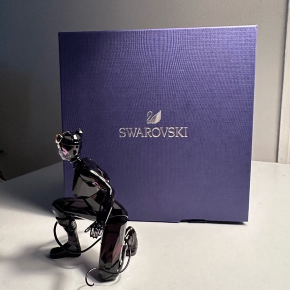 Swarovski DC Catwoman - Picture 4 of 5